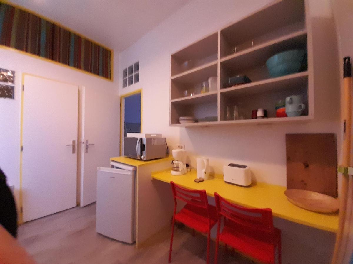 Residence Les Volets Bleus: Studio De 30 M² Classe 2 * Rochefort (Charente-Maritime) Exterior photo